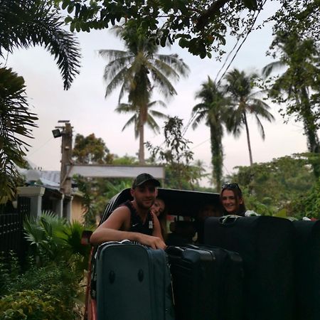 Layang Layang Home El Nido Esterno foto